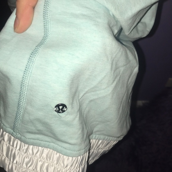 lululemon light blue pullover - Picture 2 of 3